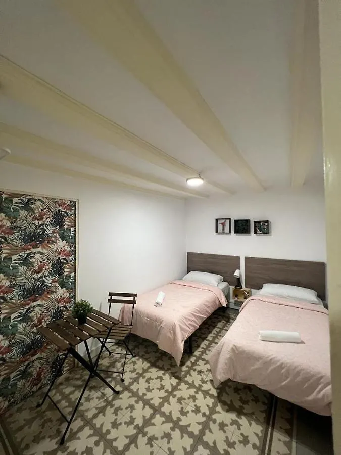 Sleep In Gothic Bcn Hostel Barcelona